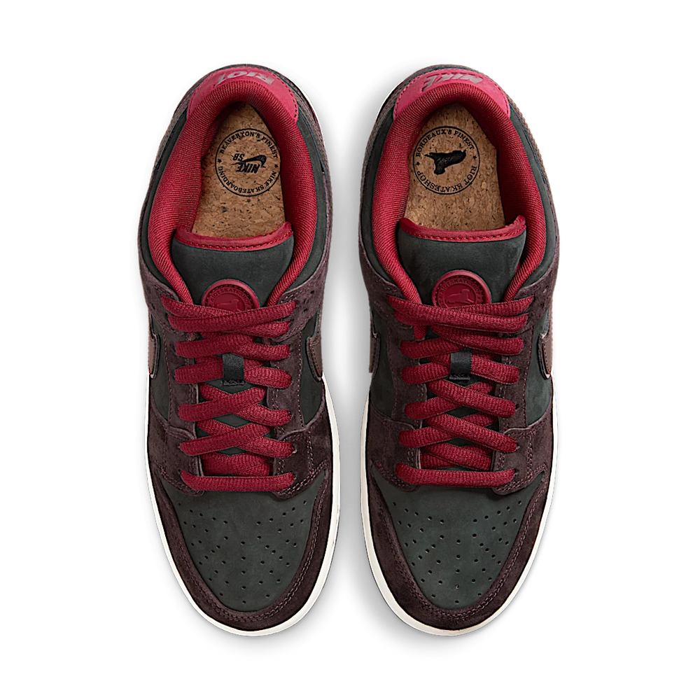 Nike SB Dunk Low Riot Skateshop