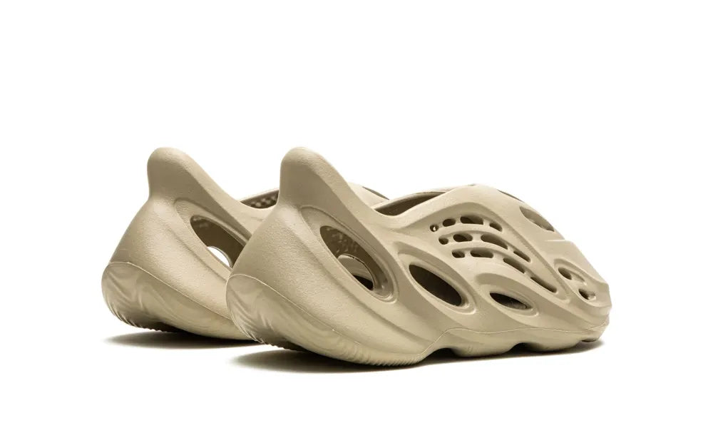 Adidas Yeezy Foam RNR Stone Salt
