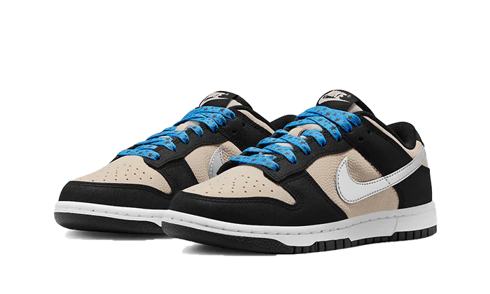 Nike Dunk Low Starry Laces (W)