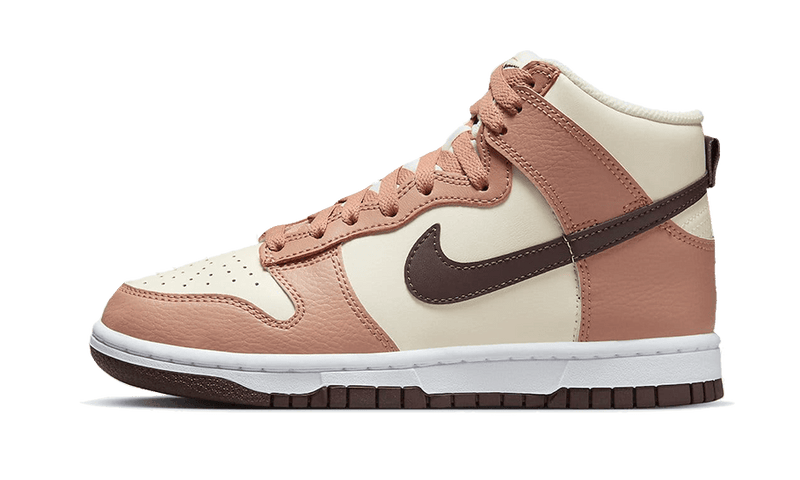 Nike Dunk High Dusted Clay (W)