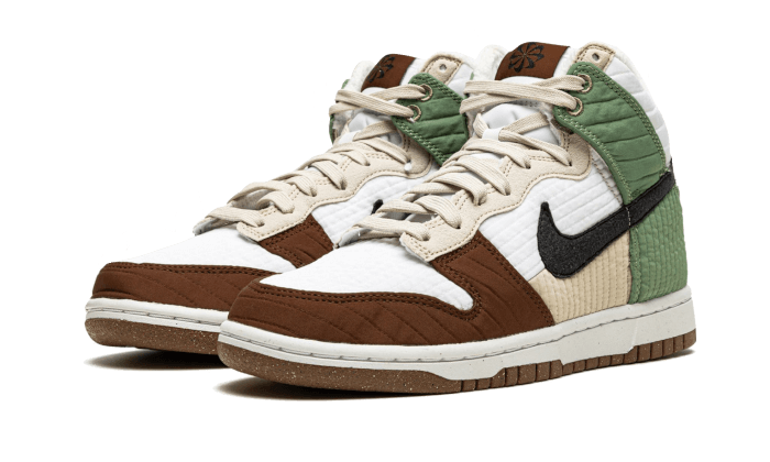 Nike Dunk High Next Nature Summit White (W)