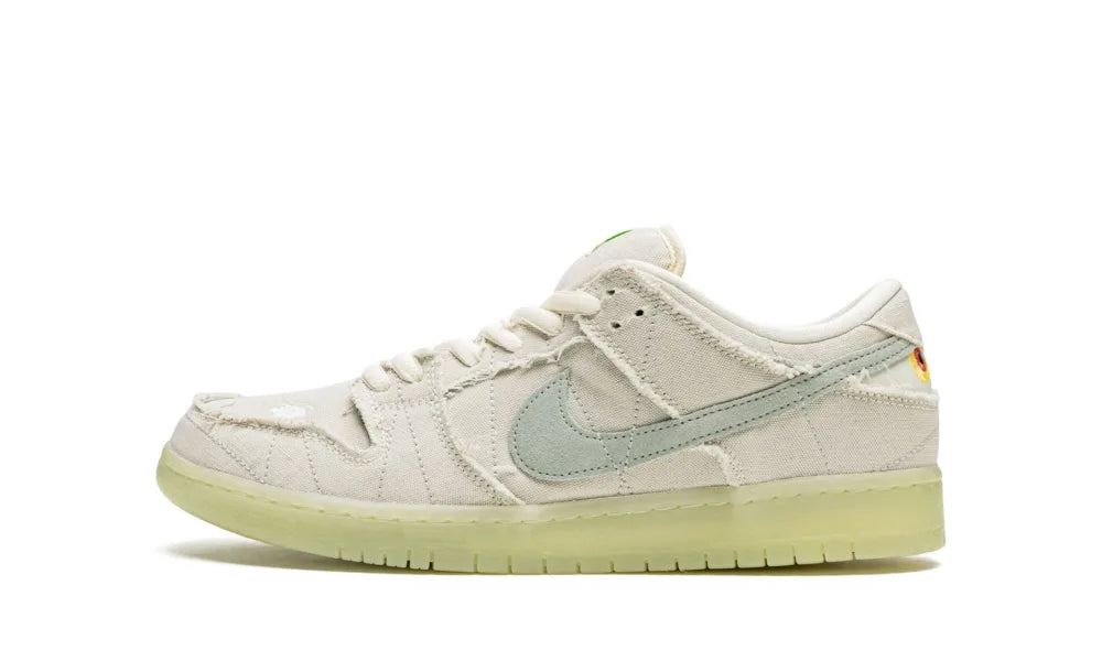 Nike SB Dunk Low Mummy