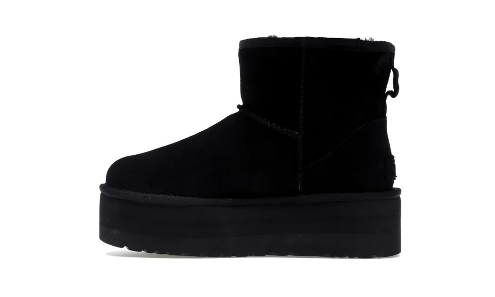 UGG Classic Mini Platform Boot Black (W)