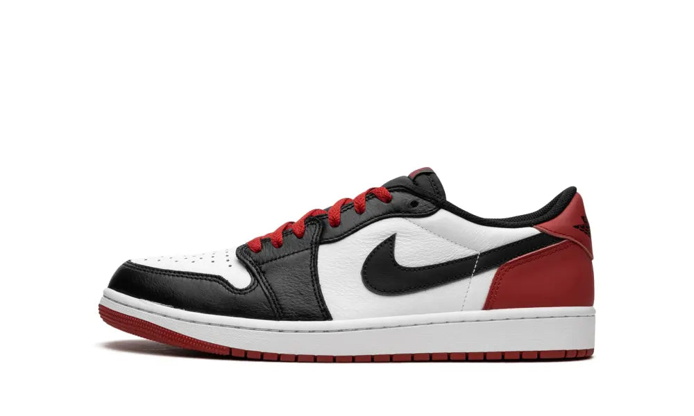 Jordan 1 Retro Low OG Black Toe (2023)